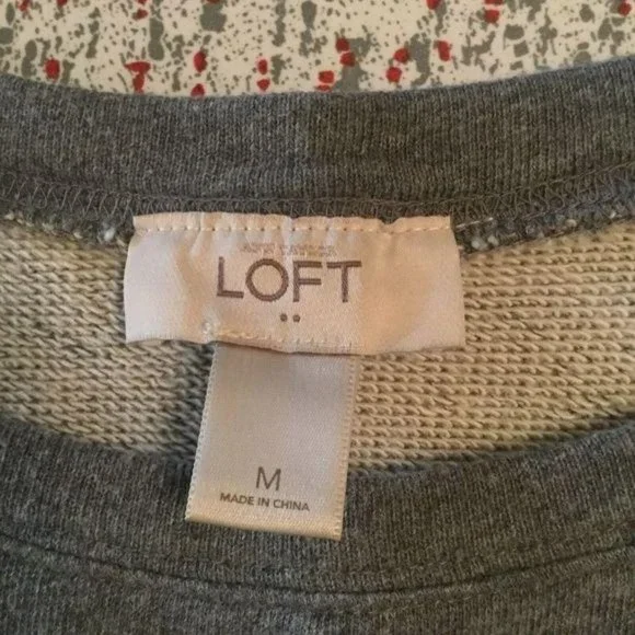 Ann Taylor LOFT Size M Gray Black Sequence 3/4 Sleeve Sweatshirt - Picture 2 of 4